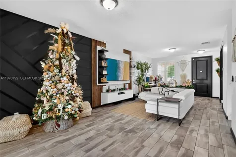 217 NW 36th Avenue Pompano Beach FL 33069