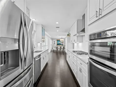 4231 NE 16th Avenue Oakland Park FL 33334