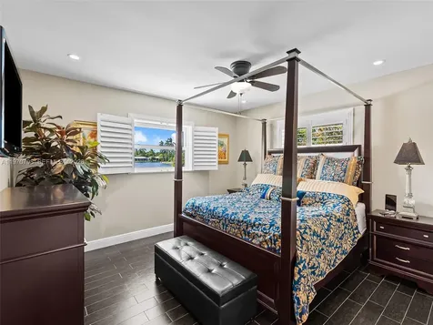 4231 NE 16th Avenue Oakland Park FL 33334