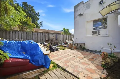 224 SW 14th Street Dania Beach FL 33004