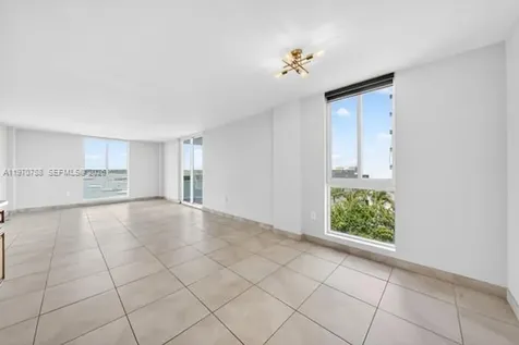 7928 West Drive North Bay Village FL 33141
