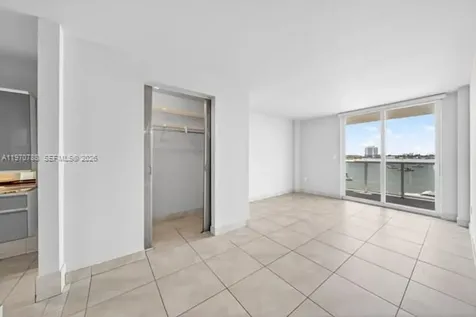 7928 West Drive North Bay Village FL 33141