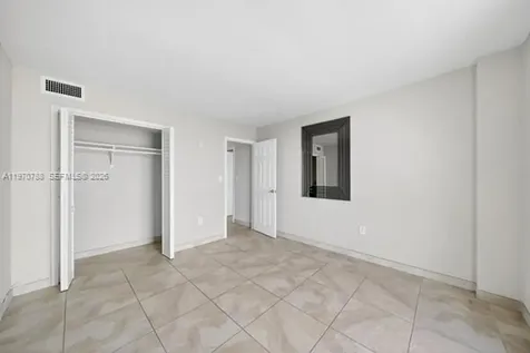7928 West Drive North Bay Village FL 33141
