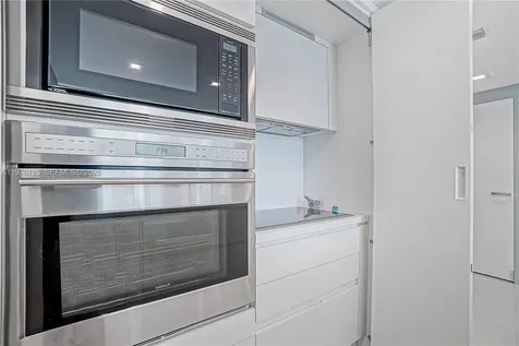 475 Brickell Avenue Miami FL 33131