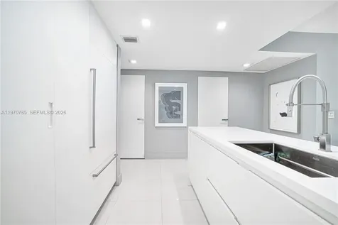 475 Brickell Avenue Miami FL 33131