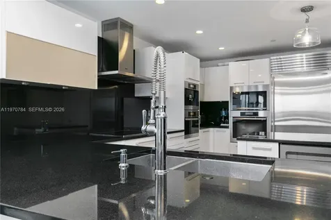 17121 Collins Avenue Sunny Isles Beach FL 33160