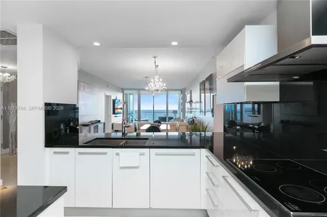 17121 Collins Avenue Sunny Isles Beach FL 33160