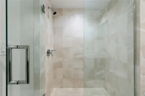 17121 Collins Avenue Sunny Isles Beach FL 33160