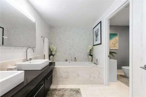 17121 Collins Avenue Sunny Isles Beach FL 33160