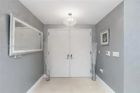 17121 Collins Avenue Sunny Isles Beach FL 33160