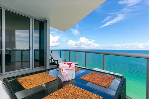 17121 Collins Avenue Sunny Isles Beach FL 33160