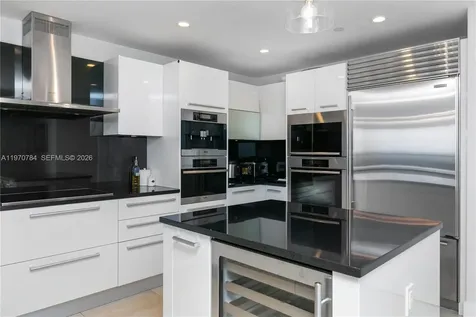 17121 Collins Avenue Sunny Isles Beach FL 33160
