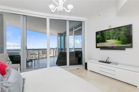 17121 Collins Avenue Sunny Isles Beach FL 33160