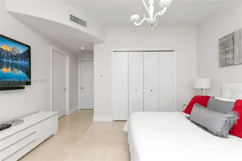 17121 Collins Avenue Sunny Isles Beach FL 33160