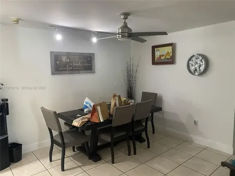 3251 SW 67th Avenue Miami FL 33155