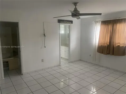 3251 SW 67th Avenue Miami FL 33155