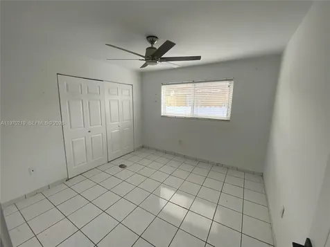 3251 SW 67th Avenue Miami FL 33155