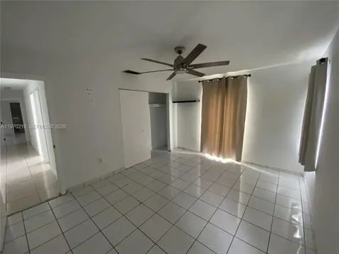 3251 SW 67th Avenue Miami FL 33155