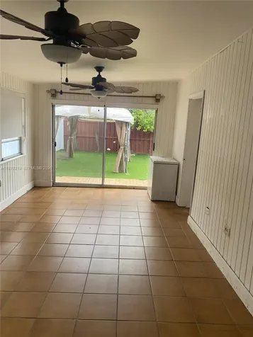3251 SW 67th Avenue Miami FL 33155