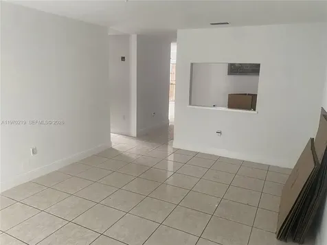 3251 SW 67th Avenue Miami FL 33155