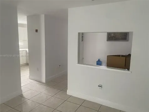 3251 SW 67th Avenue Miami FL 33155