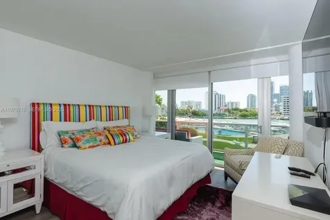 900 Bay Drive Miami Beach FL 33141