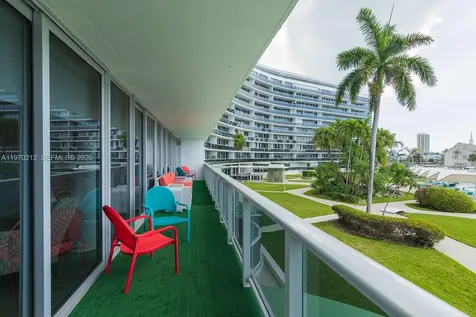 900 Bay Drive Miami Beach FL 33141