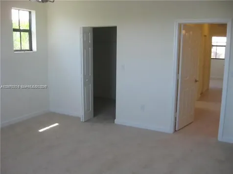 16585 SW 42nd Way Miami FL 33185