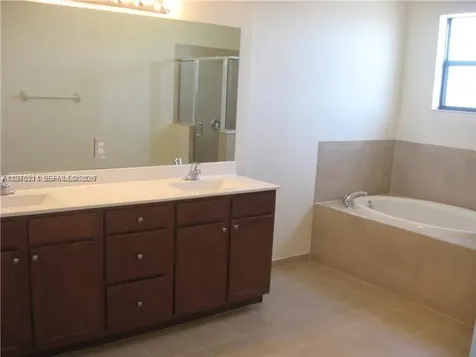 16585 SW 42nd Way Miami FL 33185