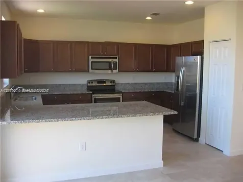 16585 SW 42nd Way Miami FL 33185