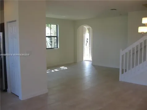 16585 SW 42nd Way Miami FL 33185