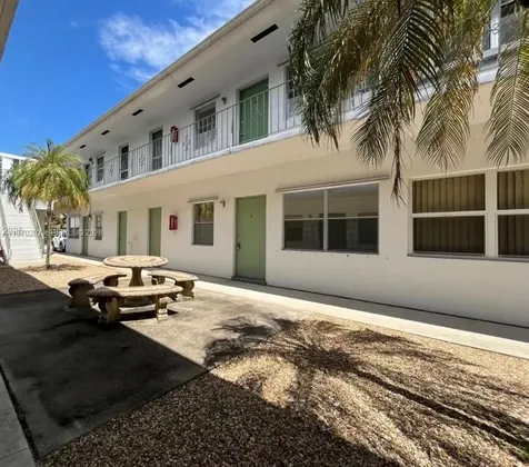 1824 Monroe Street Hollywood FL 33020