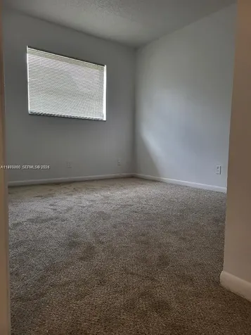 5156 NE 6th Avenue Oakland Park FL 33334