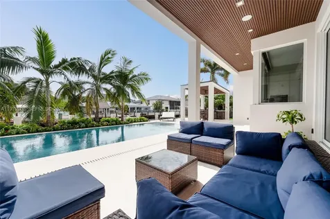 3740 NE 29th Avenue Deerfield Beach FL 33064
