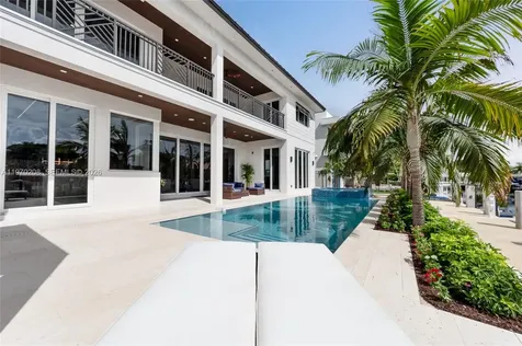 3740 NE 29th Avenue Deerfield Beach FL 33064