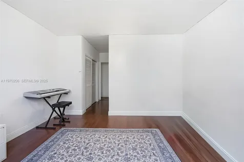 19390 Collins Avenue Sunny Isles Beach FL 33160