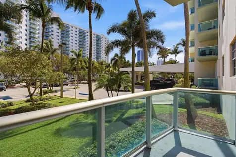 19390 Collins Avenue Sunny Isles Beach FL 33160