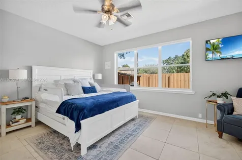 5911 Kelsey Lane Tamarac FL 33321