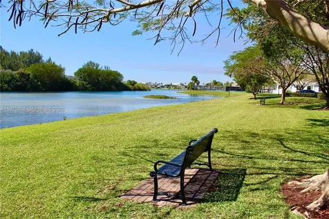 5911 Kelsey Lane Tamarac FL 33321