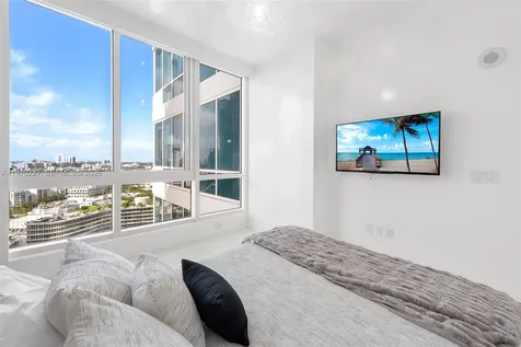 100 S Pointe Drive Miami Beach FL 33139