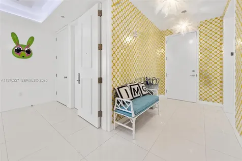 100 S Pointe Drive Miami Beach FL 33139