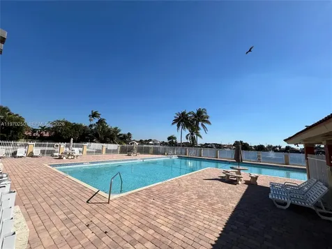 5214 NW 190th Street Miami Gardens FL 33055