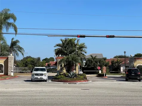 5214 NW 190th Street Miami Gardens FL 33055