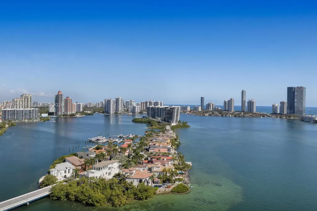 3000 Island Boulevard Aventura FL 33160