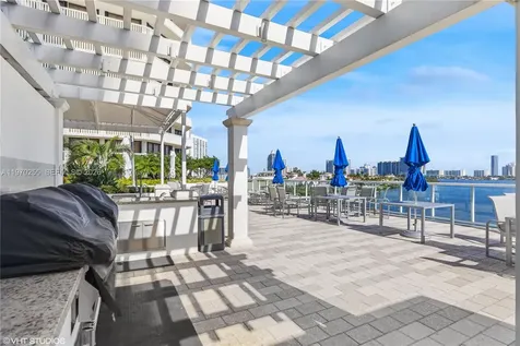 3000 Island Boulevard Aventura FL 33160