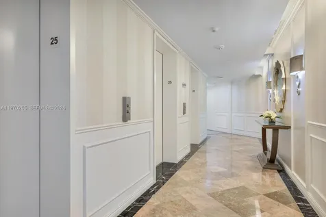 3000 Island Boulevard Aventura FL 33160