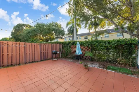 846 SW 148 Th Place Miami FL 33194