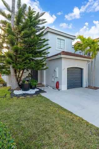 846 SW 148 Th Place Miami FL 33194