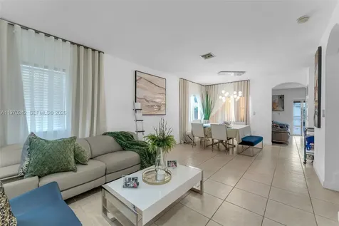 846 SW 148 Th Place Miami FL 33194