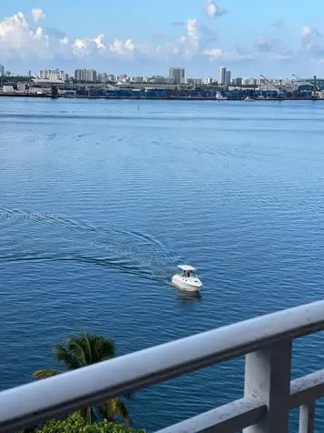 770 Claughton Island Drive Miami FL 33131